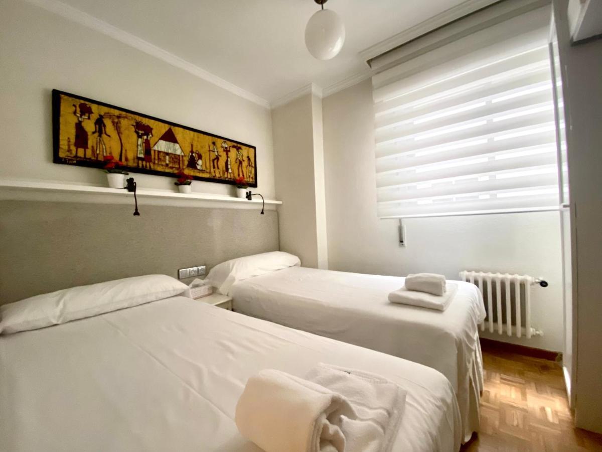 Ferienwohnung Housingleon - Tu Casa En León Exterior foto